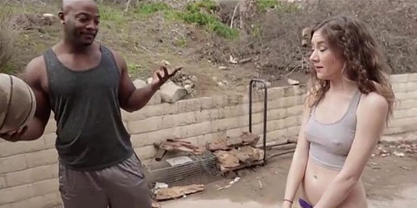 หนังโป้ล่าสุด หนุ่มผิวสีดูหีสาวนักบาส ควยดำเย็ดท่าหมาอย่างเซียน