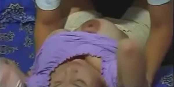 หนังอาร์ไทยโบราณ พี่เขยหื่นจัดหนักน้องเมียนมใหญ่ ล่อสาวร่านจนน้ำแตก