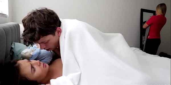 หนัง xporn xham video น้องชายหื่นชวนพี่สาวสุดเอ็กเย้ด กระหน่ำซอยหีสดฟิน ๆ