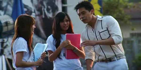 หนังอาร์ไทยออนไลน์ พี่เขยหื่นกามชวนน้องเมียจัดหนัก ล่อกันจนน้ำแตกใน