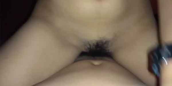 คลิปหนัง xxxxx สาวผมสั้นเปิดม่านรูดเย็ดแฟน นอนจัดหนักขย่มควยมันส์ ๆ ไม่ยั้ง