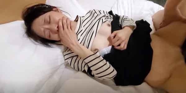 FC2PPV 3390319 วัยรุ่นหีฟิตโดนควยใหญ่เย็ดแหกรู จัดกันคาชุดเด็ด ๆ