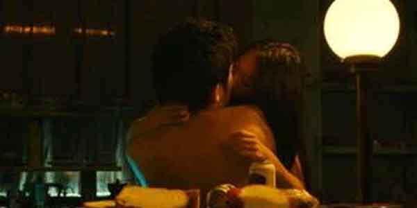 หนุ่มลีลาเด็ดเด้าหีสาวยั่วควยเอากันแรง ๆ เยสสาวเงี่ยนในบ้าน ล่อกันจนแตก