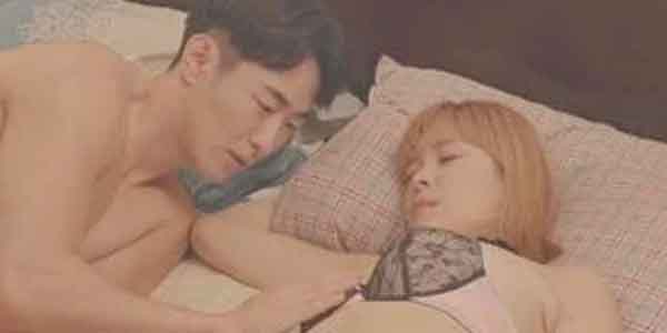 นัดแฟนสาวสวยหุ่นเด็ดมาเย้ดสดเล่นเสียวกันฟิน ๆ หนุ่มล่อเย้ดสาวร่านควย